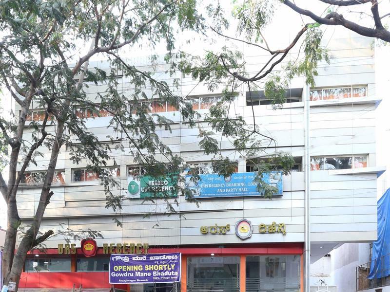 Treebo Trip Grand Regency Hotel Bangalore Ngoại thất bức ảnh